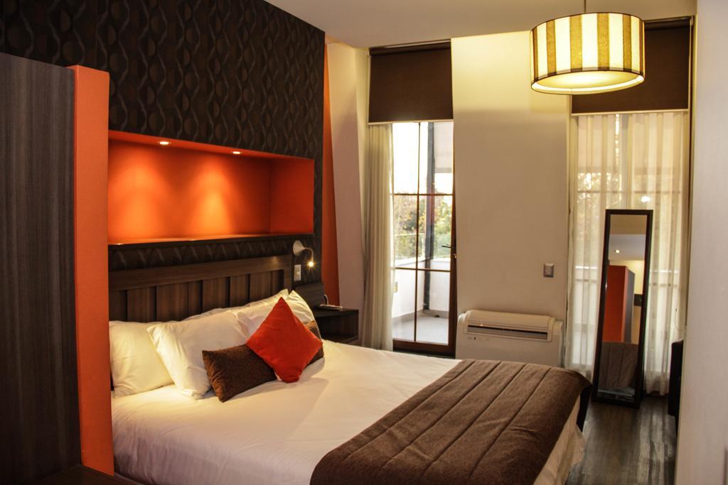 Hotel Boutique Su Merced Сантьяго Екстер'єр фото
