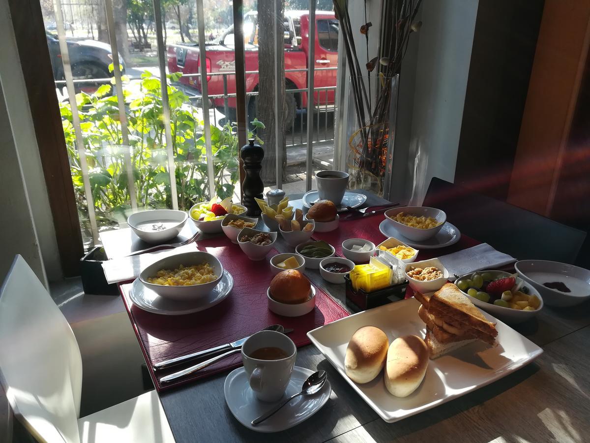 Hotel Boutique Su Merced Сантьяго Екстер'єр фото